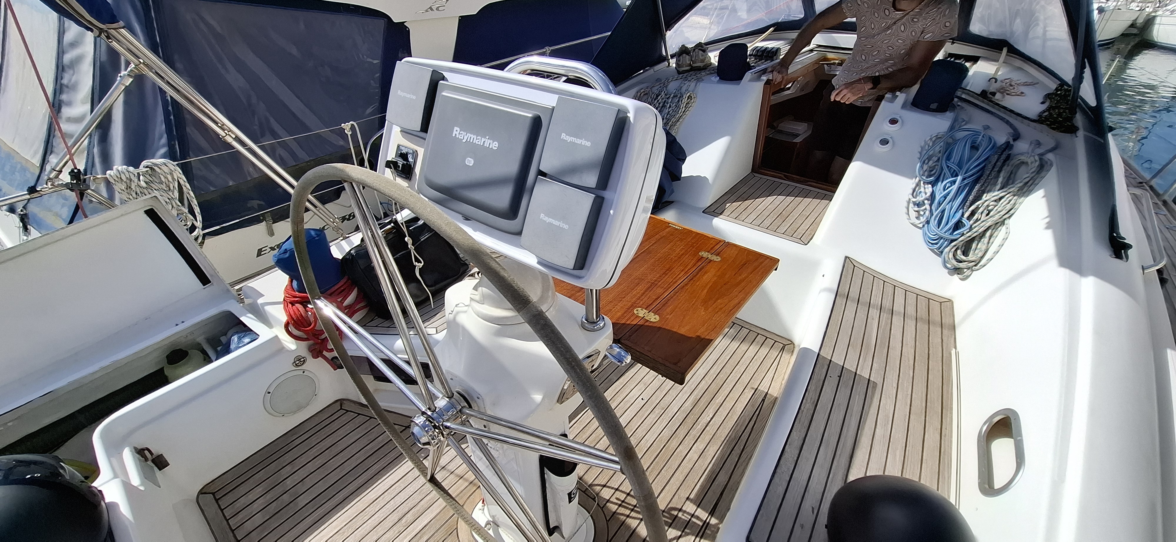 slider 2 Wauquiez Pilot Saloon 41